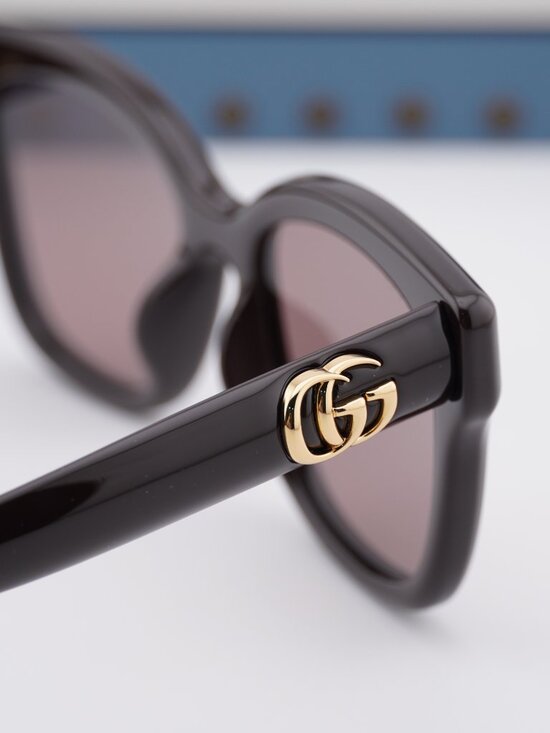 Gucci GG1830SK 004 Square Sunglasses - Brown\\Violet main image 9